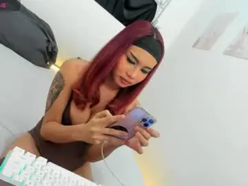 Chaturbate Free Live Porn of xxxsashawhorexxx