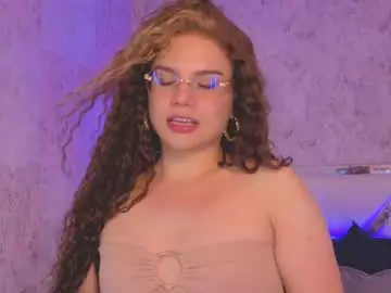 Chaturbate Free Live Porn of april_summer_