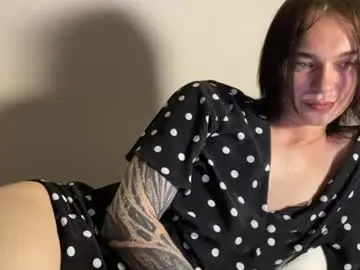 Chaturbate Live Sex Cam of ekoebm
