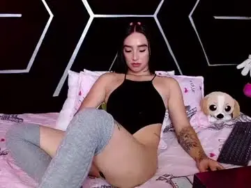 Chaturbate Nude Webcam of emillystonex