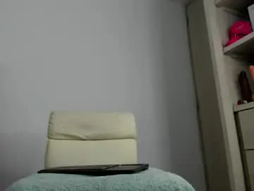 Chaturbate Sex Cam of xshantall_hotx