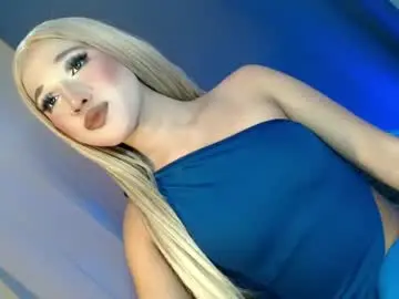 Chaturbate Live Sex Cam of yourgirlnextdoor18
