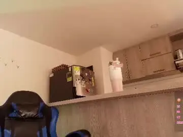 Chaturbate Adult Video Chat of adelineefoxxx