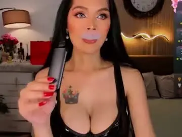 Chaturbate Watch Live Sex Cams of divinequeen