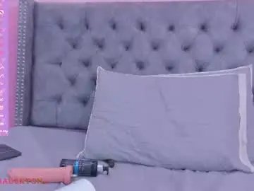 Chaturbate Watch Live Sex Cams of realbadbxtch