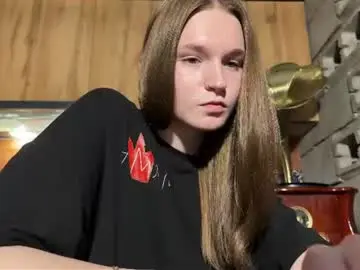 Chaturbate Free Porn Cam of nloraaa