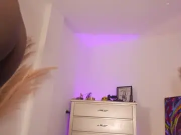Chaturbate Free Porn Cam of wayuu_goddess