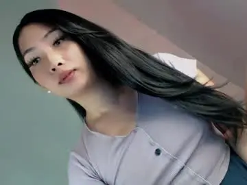 Chaturbate Live Sex of pillow_whispers