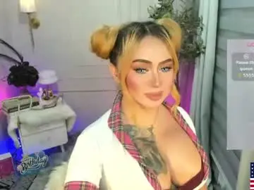 Chaturbate Live Sex of barbietop_alexa69