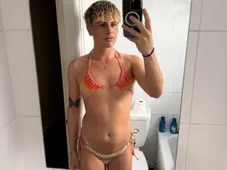 Streamate Live Porn of gypsybrowngirl