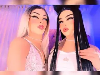 Streamate Free Live Porn of Emmaa_Isabellaa