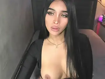 Stripchat Nude Webcam of PrettyYoungHugeCockTS