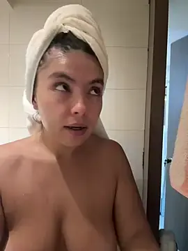 Stripchat Nude Webcam of Nathcurly_