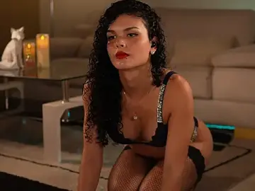 Stripchat Free Porn Cam of GiaFaaris