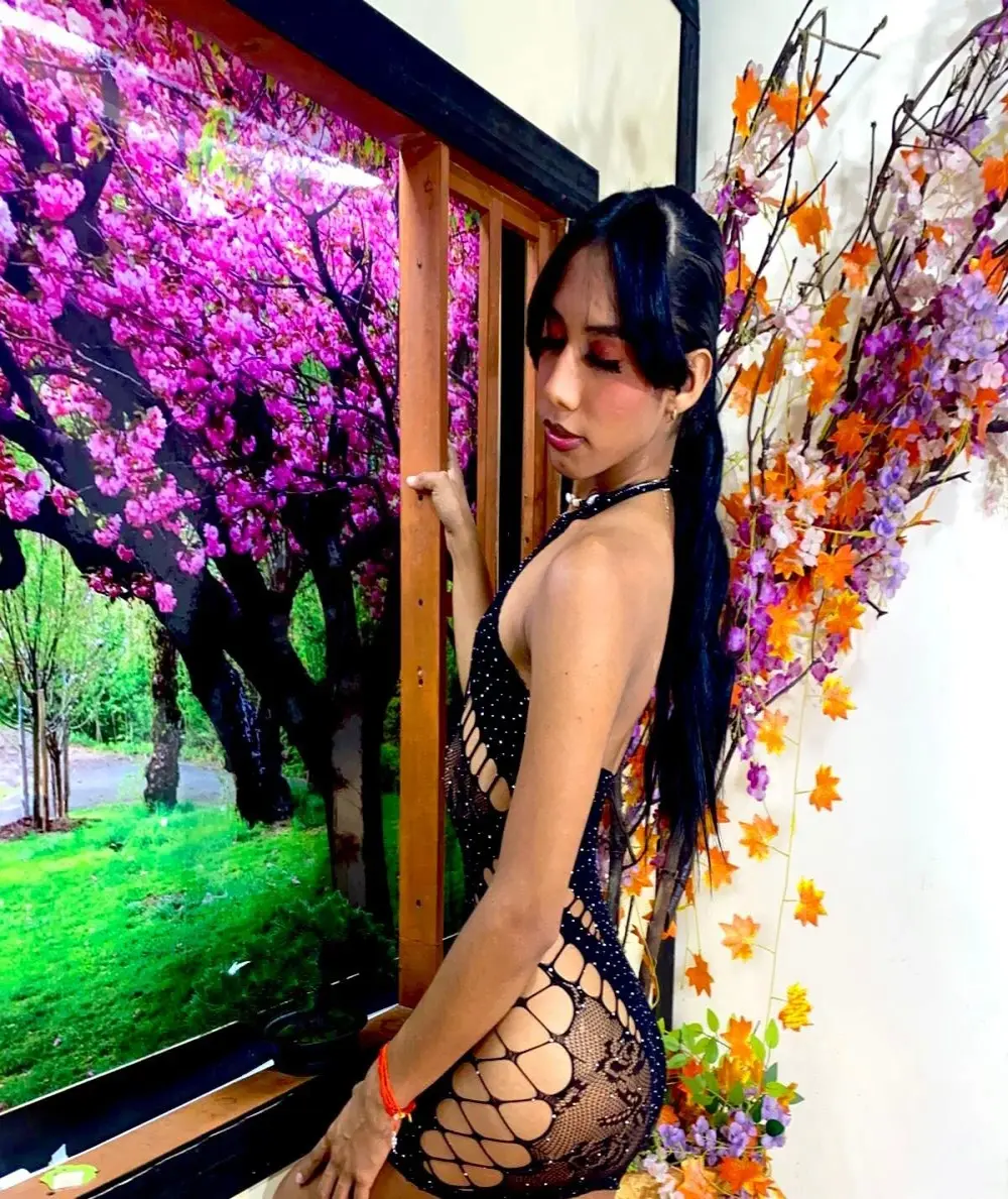 isabella_hidalgo_