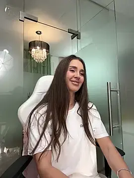 Stripchat Sex Cam of Anya-Ray