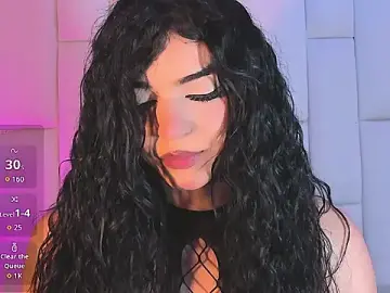 Stripchat Watch Live Sex Cams of Summer_walkerr