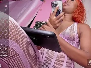 Stripchat Free Porn Cam of shenielxx