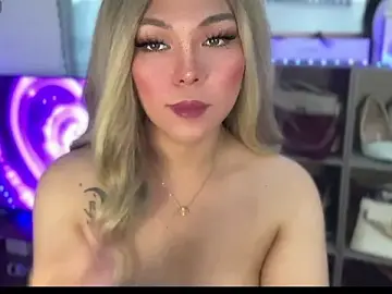 Stripchat Adult Webcam of hannaBaby_lisyos11