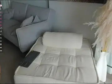 Stripchat Watch Live Sex Cams of Missbeloved