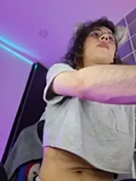 Stripchat Free Live Porn of Sweet-SharoKitty