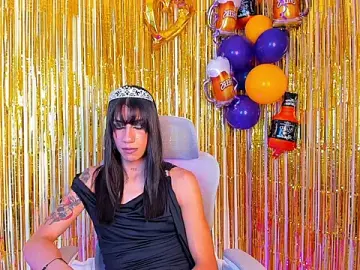 Stripchat Free Porn Cam of sofiaa_grey_