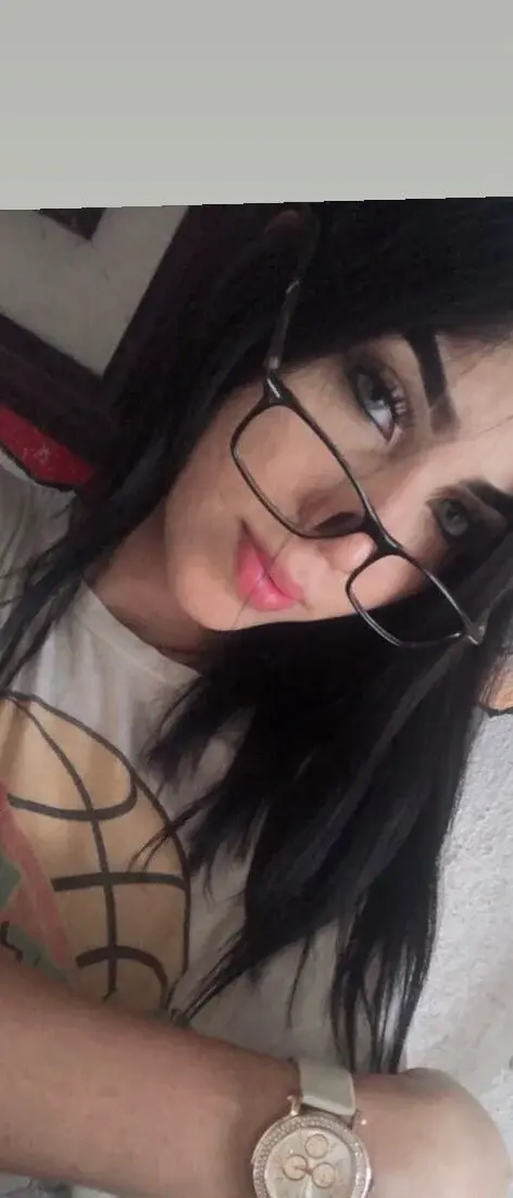CamelyHott