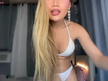 Stripchat Adult Webcams of Tsfoxyangelx