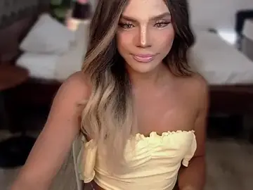 Stripchat Live Sex Cam of liaa_lurrecams