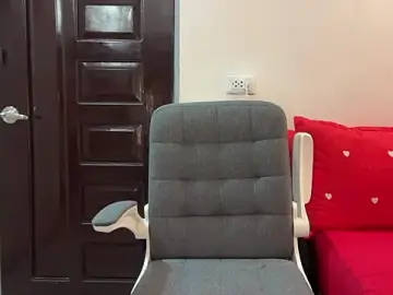 Stripchat Free Live Porn of Your_sweetnaughty143