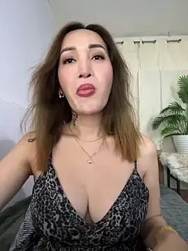 Stripchat Nude Webcam of Tony_8706