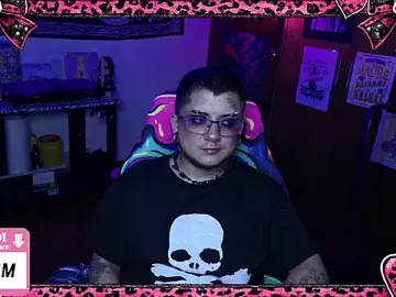 Stripchat Sex Cam of masterkevinftm