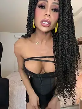 Stripchat Free Live Porn of HOT_LADY_777