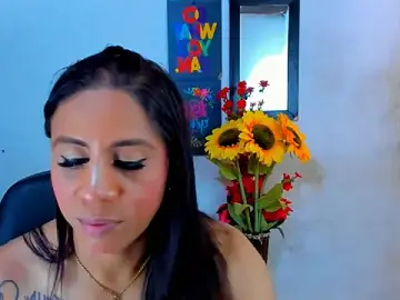 Stripchat Adult Webcams of juanblakbigcock