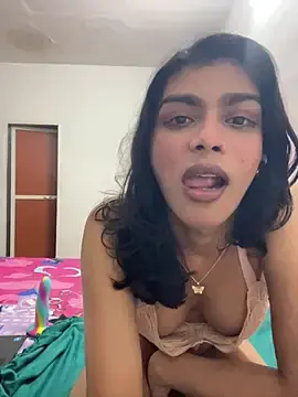 Stripchat Live Sex Cam of Mayra_xx