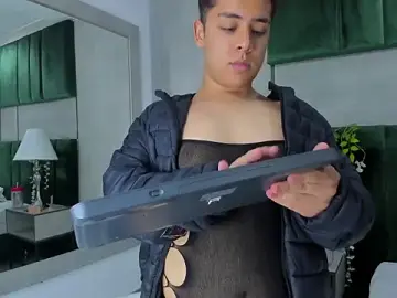Stripchat Best live sex cam show of Darian_laforteza