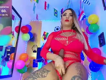 Stripchat Free Porn Cam of PARADISE_EXOTIC