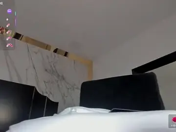 Stripchat Live Sex Cam of Bylie_Hills