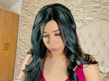 Stripchat Nude Webcam of Giorgina_Parado