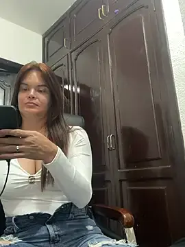 Stripchat Sex Cam of Sexifantasia
