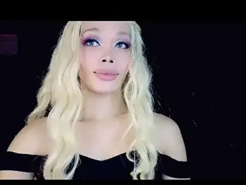 Stripchat Live Sex Cam of PRETTY_BIGCOCK1