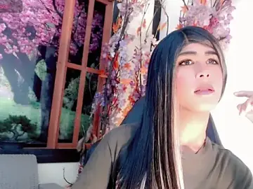 Stripchat Live Sex of Honey_Balenciaga