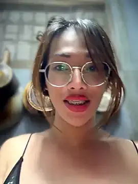 Stripchat Watch Live Sex Cams of XSharmaineX
