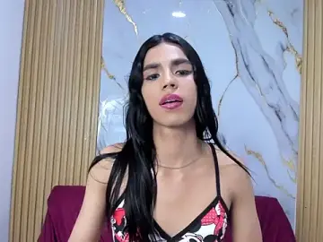 Stripchat Watch Live Sex Cams of Luluu_08