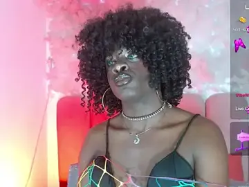 Stripchat Adult Webcams of puca_ebony