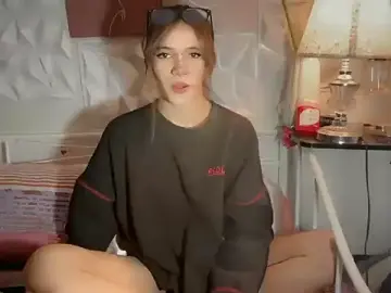 Stripchat Free Live Porn of Leijona_Milker