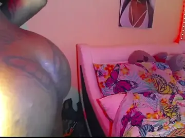 Stripchat Free Live Porn of pink_7777