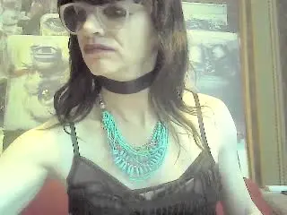 Xlovecam Watch Live Sex Cams of Juny
