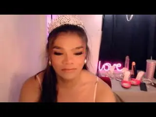 Xlovecam Adult Webcams of EsaMarie