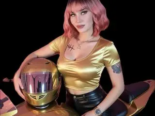 Xlovecam Free Porn Cam of LoveMeKara